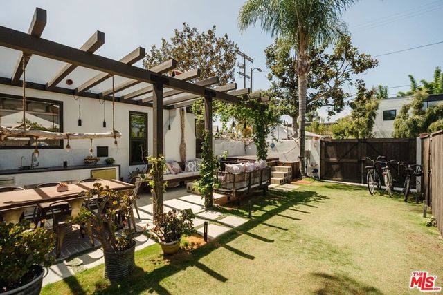 1622 Glyndon Avenue, Venice, CA 90291