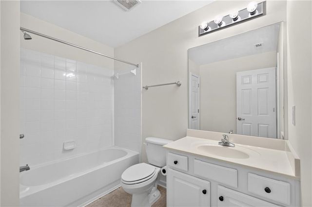 2708 Grapevine Circle 2004, Cumming, GA 30041