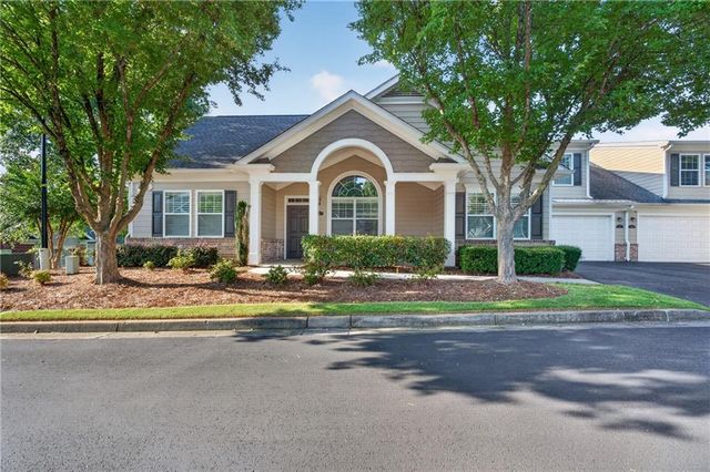 2708 Grapevine Circle 2004, Cumming, GA 30041