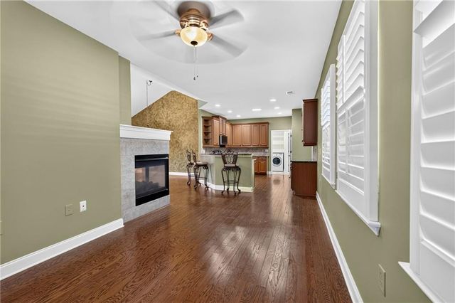 2708 Grapevine Circle 2004, Cumming, GA 30041