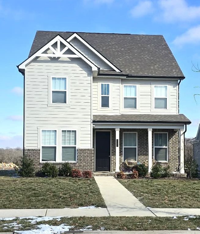 917 Nance Ln, Lebanon, TN 37087