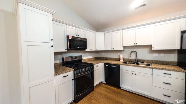 5203 Volterra Drive, Monroe Twp, MI 48161