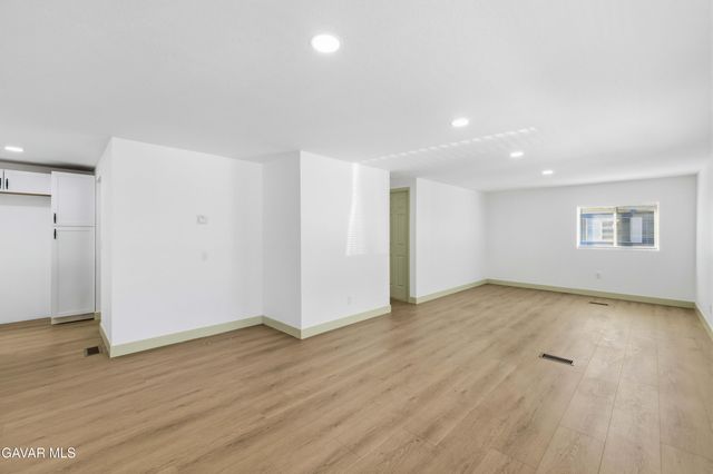 4444 E Avenue R 143, Palmdale, CA 93552