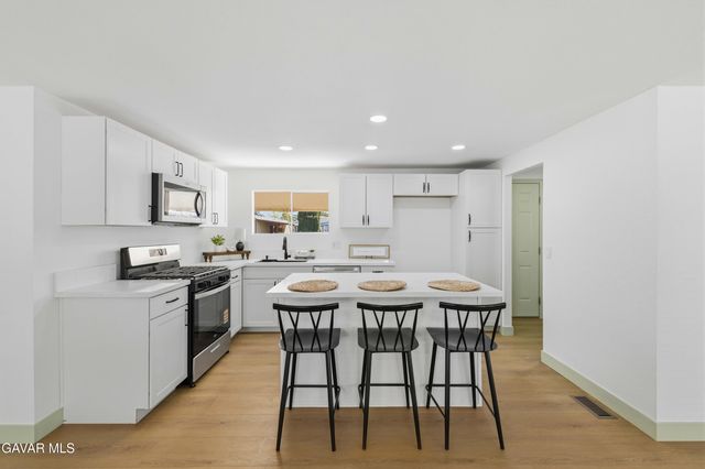 4444 E Avenue R 143, Palmdale, CA 93552