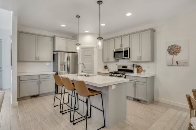2321 N SUNMORE WAY, Lehi, UT 84048
