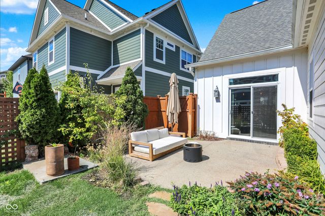 7625 Beekman Terrace, Zionsville, IN 46077