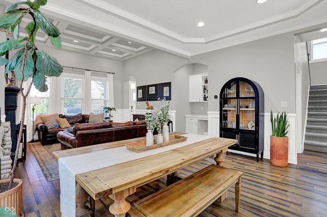 7625 Beekman Terrace, Zionsville, IN 46077