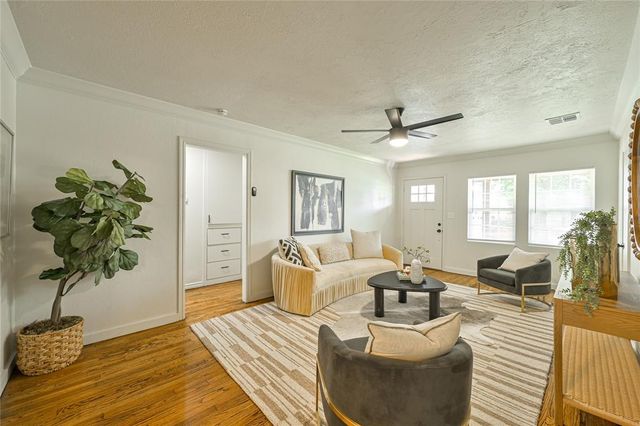 721 SW 49th Street, Oklahoma City, OK 73109