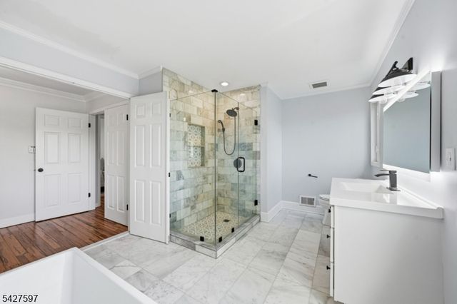 32 Bonnell Ln, Randolph Twp., NJ 07869