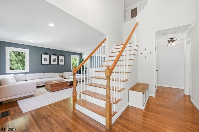 32 Bonnell Ln, Randolph Twp., NJ 07869