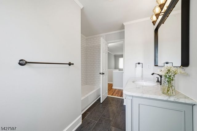 32 Bonnell Ln, Randolph Twp., NJ 07869