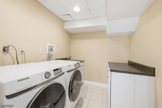32 Bonnell Ln, Randolph Twp., NJ 07869