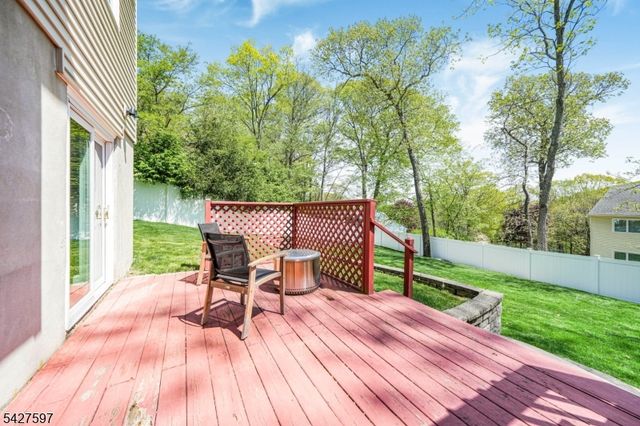 32 Bonnell Ln, Randolph Twp., NJ 07869