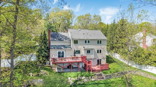 32 Bonnell Ln, Randolph Twp., NJ 07869