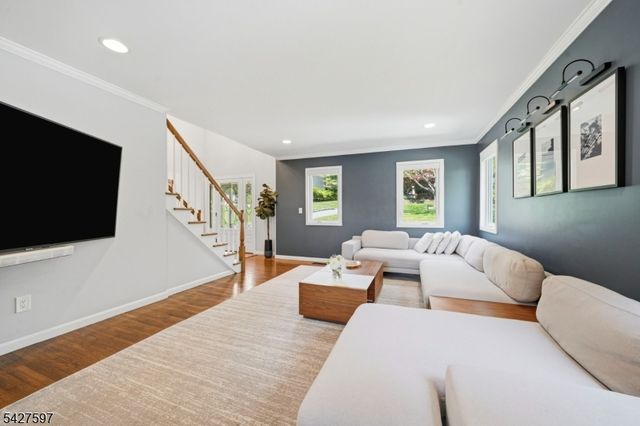 32 Bonnell Ln, Randolph Twp., NJ 07869