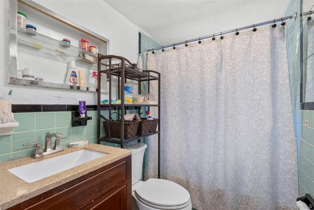 66 Harding Avenue, White Plains, NY 10606