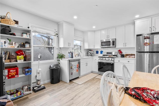 66 Harding Avenue, White Plains, NY 10606