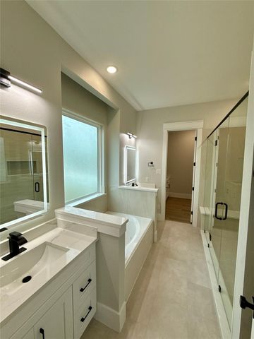 1208 Quarter Horse Trail, Angleton, TX 77515