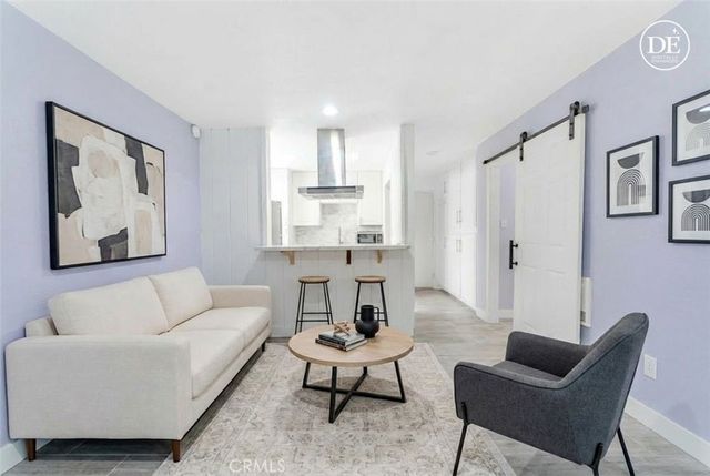 1030 W Macarthur 23, Santa Ana, CA 92707