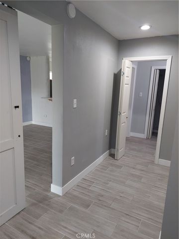 1030 W Macarthur 23, Santa Ana, CA 92707