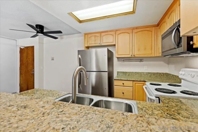 2950 Broadway 16, San Diego, CA 92102