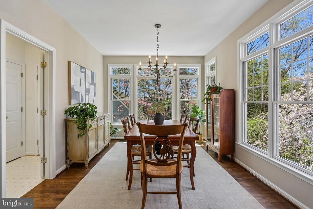 Image 16 of property listing at 306 BECKWITH ST, Gaithersburg, MD 20878