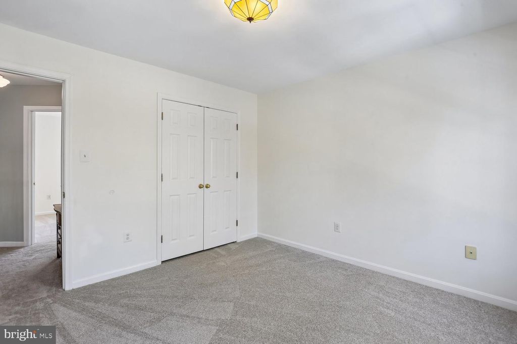 Image 37 of property listing at 306 BECKWITH ST, Gaithersburg, MD 20878