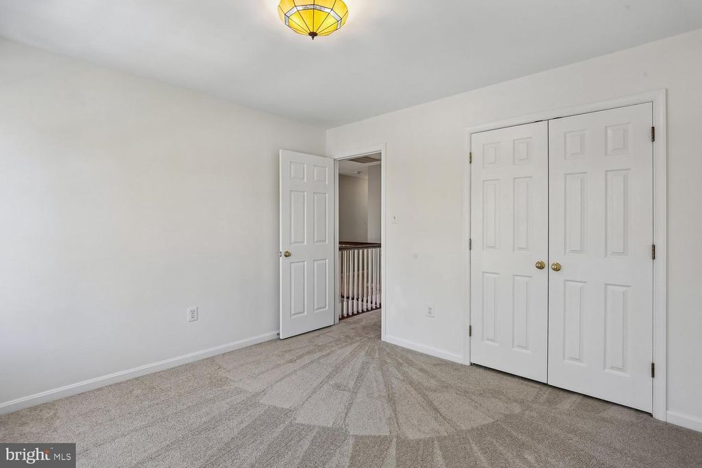 Image 38 of property listing at 306 BECKWITH ST, Gaithersburg, MD 20878