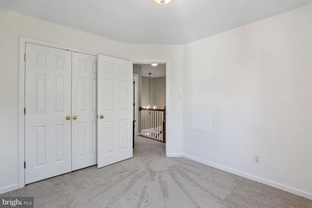 Image 42 of property listing at 306 BECKWITH ST, Gaithersburg, MD 20878