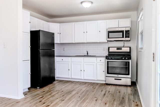 1407 E 51st Place, Gary, IN 46409