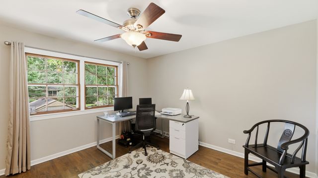 184 Spring Avenue, Glen Ellyn, IL 60137