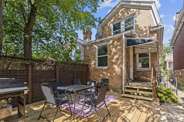 404 Jillson Avenue, Brookline, PA 15226