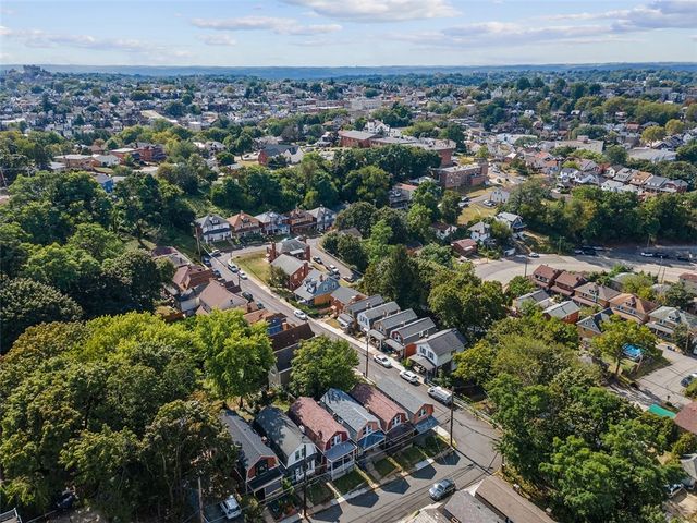404 Jillson Avenue, Brookline, PA 15226