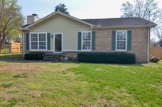 4924 Teton Dr, Old Hickory, TN 37138