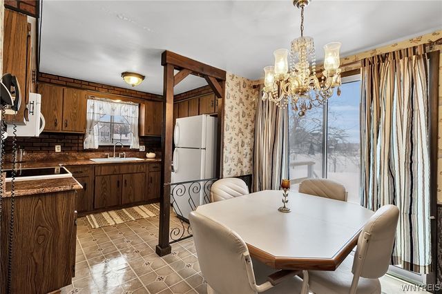 19 Sunset Court, Amherst, NY 14228