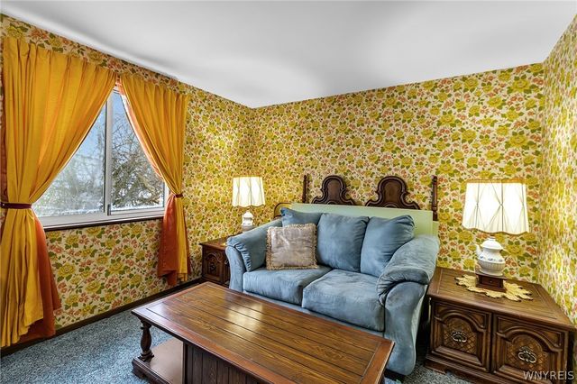 19 Sunset Court, Amherst, NY 14228