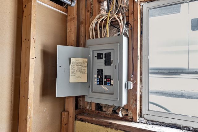 19 Sunset Court, Amherst, NY 14228