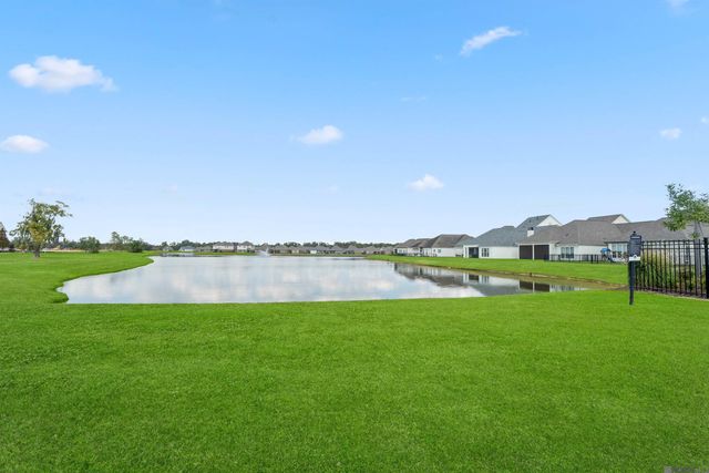 364 Glenthorne Dr, Gonzales, LA 70737