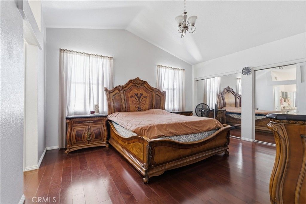 Image 14 of property listing at 36967 Alder, Palmdale, CA 93552