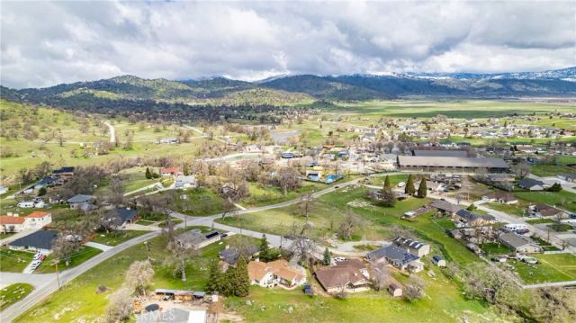 28841 Delaware Drive, Tehachapi, CA 93561