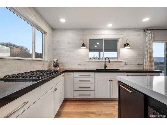 556 Coyote Willow Dr, Colorado Springs, CO 80921