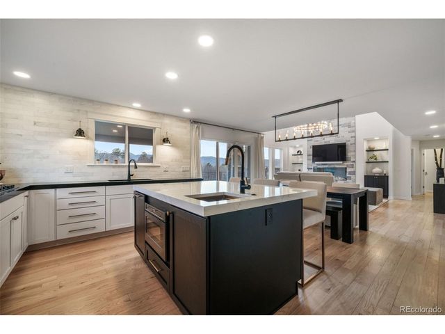 556 Coyote Willow Dr, Colorado Springs, CO 80921