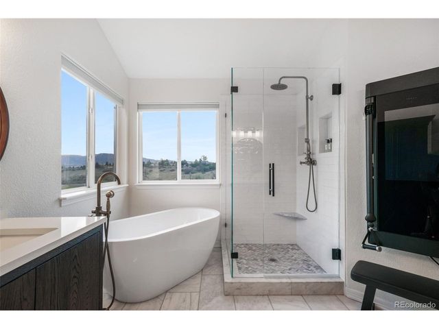 556 Coyote Willow Dr, Colorado Springs, CO 80921