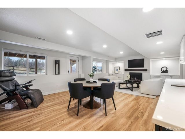 556 Coyote Willow Dr, Colorado Springs, CO 80921