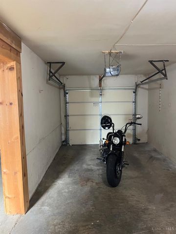 5461 Bellfield Lane, Green Twp, OH 45238