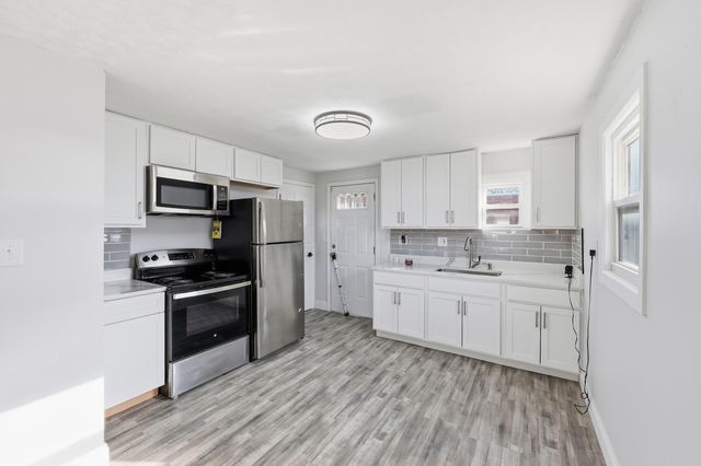 2560 Osceola Avenue, Columbus, OH 43211