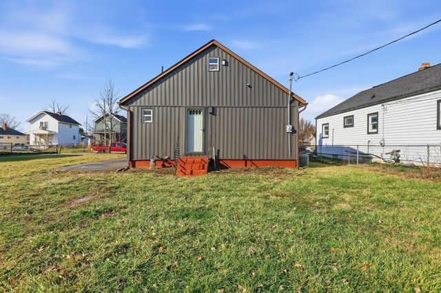 2560 Osceola Avenue, Columbus, OH 43211