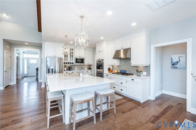 7106 Silverthread Dr, Moseley, VA 23120