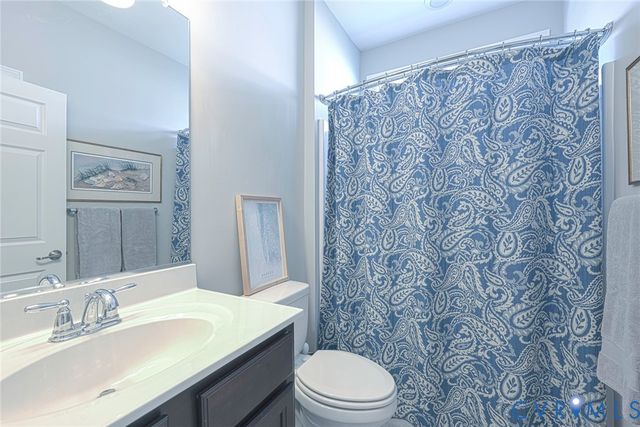 7106 Silverthread Dr, Moseley, VA 23120