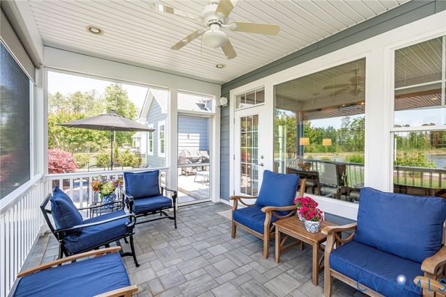 7106 Silverthread Dr, Moseley, VA 23120